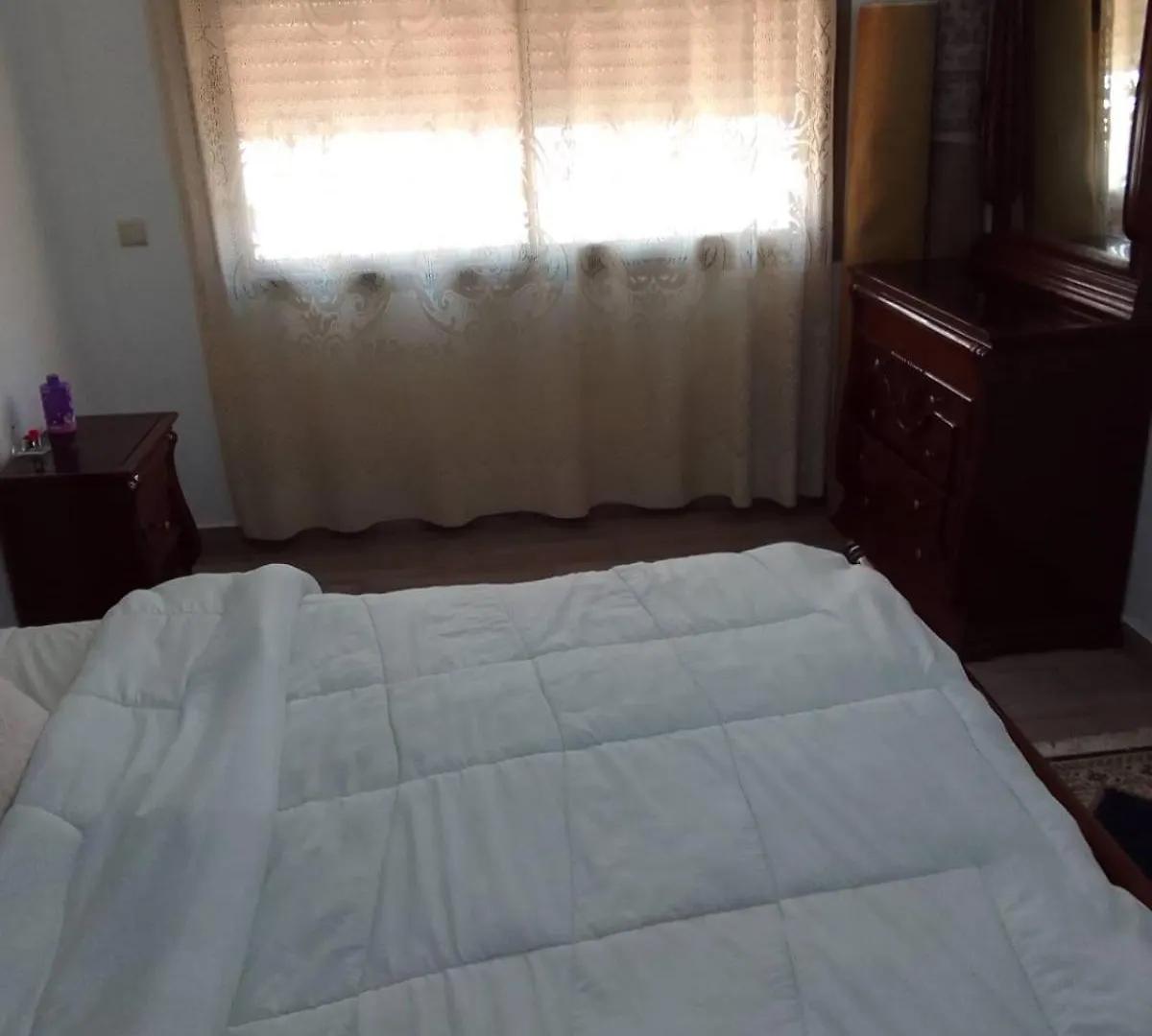 아파트 Zakri Appartement 에사우이라
